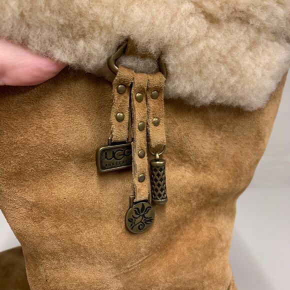 Y2K Ugg Boots Tall Midcalf Shoe Charms Plumdale Genuine Shearling Chestnut Tan - Picture 3 of 10